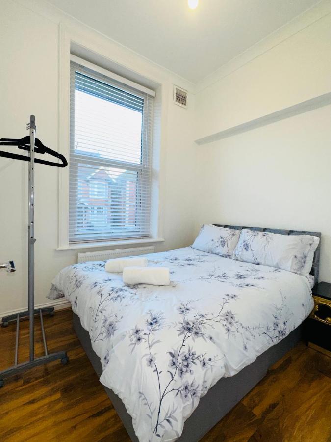 Newly Refurbished Two Bedrooms Flat St Leonards-on-Sea Buitenkant foto